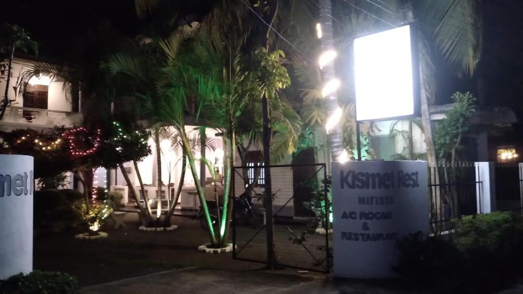 Hotel Kismet Rest Mirissa Exterior foto